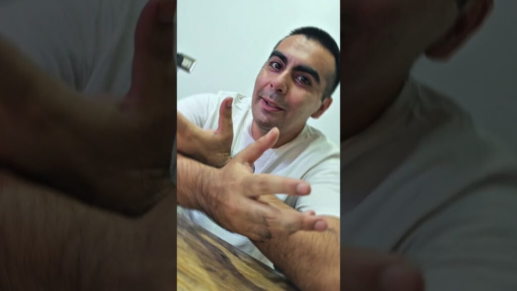 Cada día que NO usas IA, pierdes dinero. 💸 Descubre cómo optimizar tu negocio ahora